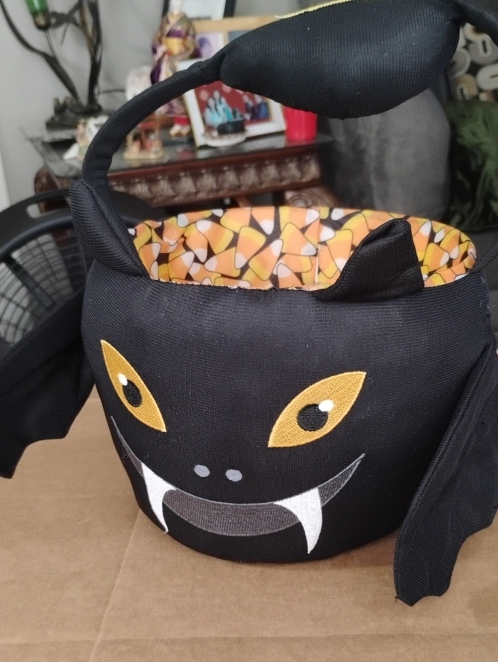 Halloween Vampire Bat Bucket